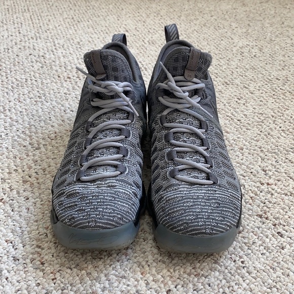 KD9s, Greyed out edition, size 8.5 - Picture 4 of 4